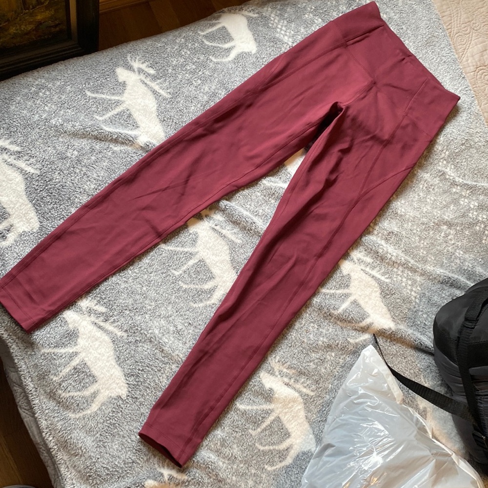 Girlfriend collective tights burgundy color